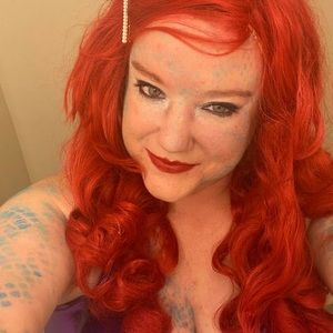 Meet your Posher, Whitney